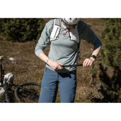 Drinkrugzakken < Cyclite Touring Backpack / 02 Rugzak - 22.8L - Zwart