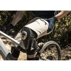 Dainese Rival Pro Kniebeschermers - zwart