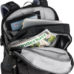Deuter Gigant Backpack 32L - black