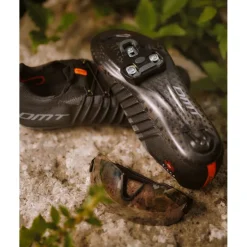 DMT POGI'S Superlight Racefietsschoenen - zwart/grijs