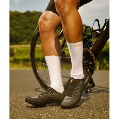 DMT POGI'S Superlight Racefietsschoenen - zwart/grijs