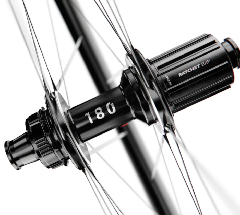 Wielen En Wielsets < DT Swiss ARC 1100 DICUT 55 Achterwiel - 28" | Carbon | Clincher | Centerlock - 12x142mm - HG-L / XDR