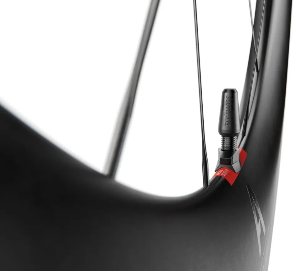 Wielen En Wielsets < DT Swiss ARC 1100 DICUT 85 Voorwiel - 28" | Carbon | Clincher | Centerlock - 12x100mm