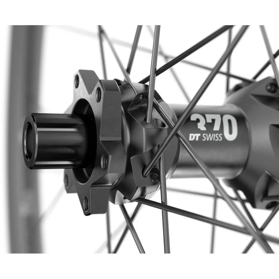 Wielen En Wielsets < DT Swiss E 1900 SPLINE Achterwiel - 29" | 30mm | Clincher | Centerlock - 12x148mm Boost - zwart