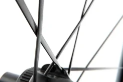 Wielen En Wielsets < DT Swiss G 1800 SPLINE 25 Achterwiel - 28" | Clincher | Centerlock - 12x142mm - 370 Ratchet - HG-L