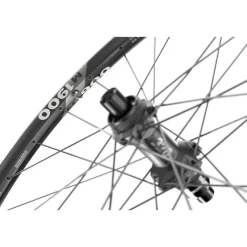 DT Swiss M 1900 SPLINE Achterwiel - 27.5" | 30mm | Clincher | Centerlock / 6 Gaten - 12x148mm Boost - zwart