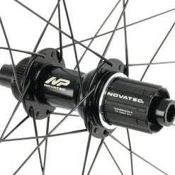 DXC x Novatec® RD/FIFTY DRS Wielset - 28