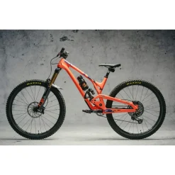 Stickers < Dyedbro Beschermfolie voor het Frame - DB650 - purple matte