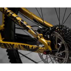 DYEDBRO Beschermfolie voor het Frame Viking - black gloss