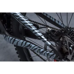 Stickers < Dyedbro Beschermfolie voor het Frame Zebra - white matt