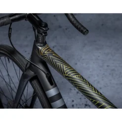DYEDBRO Stay Free Gravel Beschermfolie voor het Frame - color matte