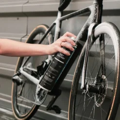 Gereedschap En Onderhoud|Reinigers < Dynamic Dirt Destroy Fietsreiniger - Schuimspray - 600 ml