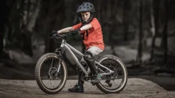 Kindermountainbikes < Early Rider Hellion 20 - 20" Kinder Mountainbike - 2024