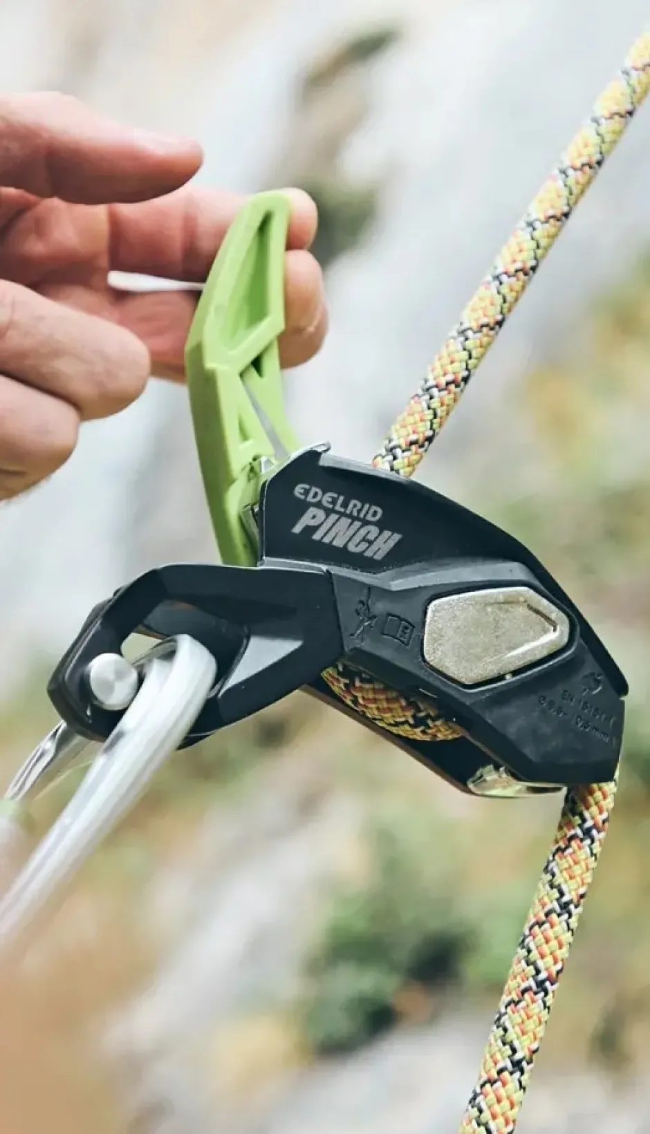 Zekerings- En Afdaalapparaten < Edelrid Pinch Zekeringsapparaat - anthracite-oasis