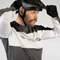 Endura MT500 Burner Lite Shirt met Lange Mouwen Heren - zwart