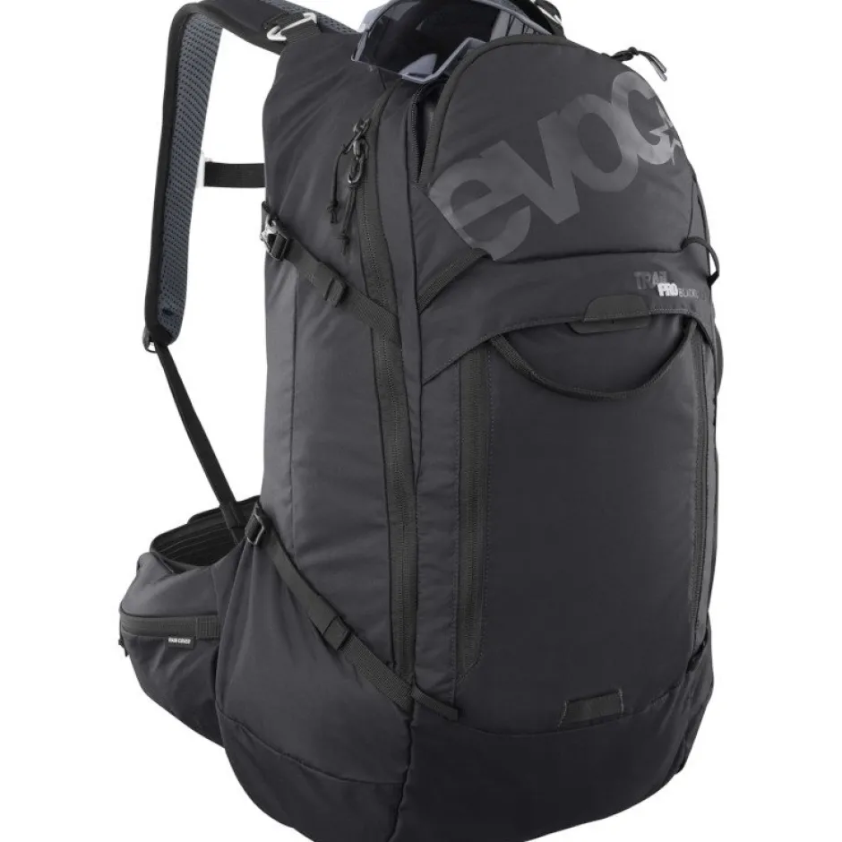 Drinkrugzakken < Evoc Trail Pro Blackline 26 Protector Rugzak - Zwart