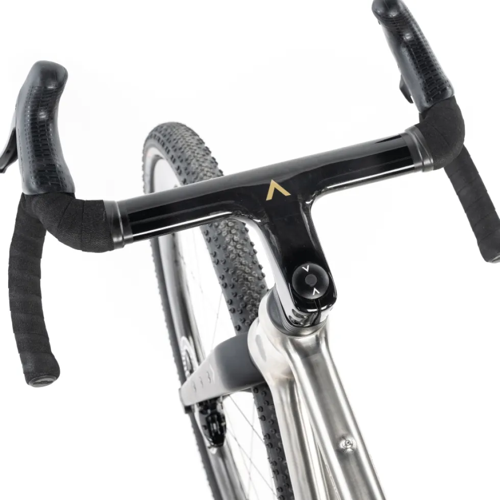 Falkenjagd ARISTOS R Trail Gravel - Super Record X - Titanium gravelbike - 2026
