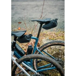 Zadeltassen < Fidlock PINCLIP Zadeltas + PINCLIP Saddle Base - 0.7L - zwart