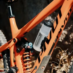 Bidons < Fidlock Single Bottle Twist 600ml Drinkfles + TWIST Bottle Connector - transparant/zwart
