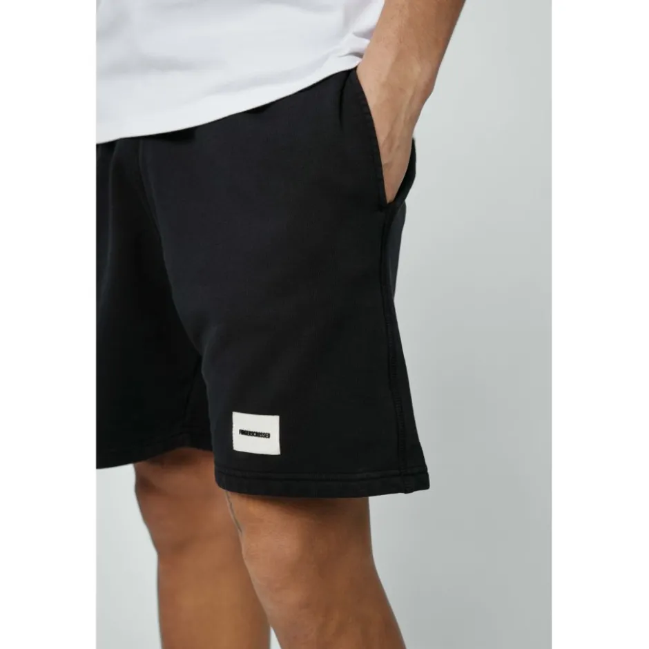 Broeken & Rokken < FINGERSCROSSED Classic Shorts - Logo - Zwart
