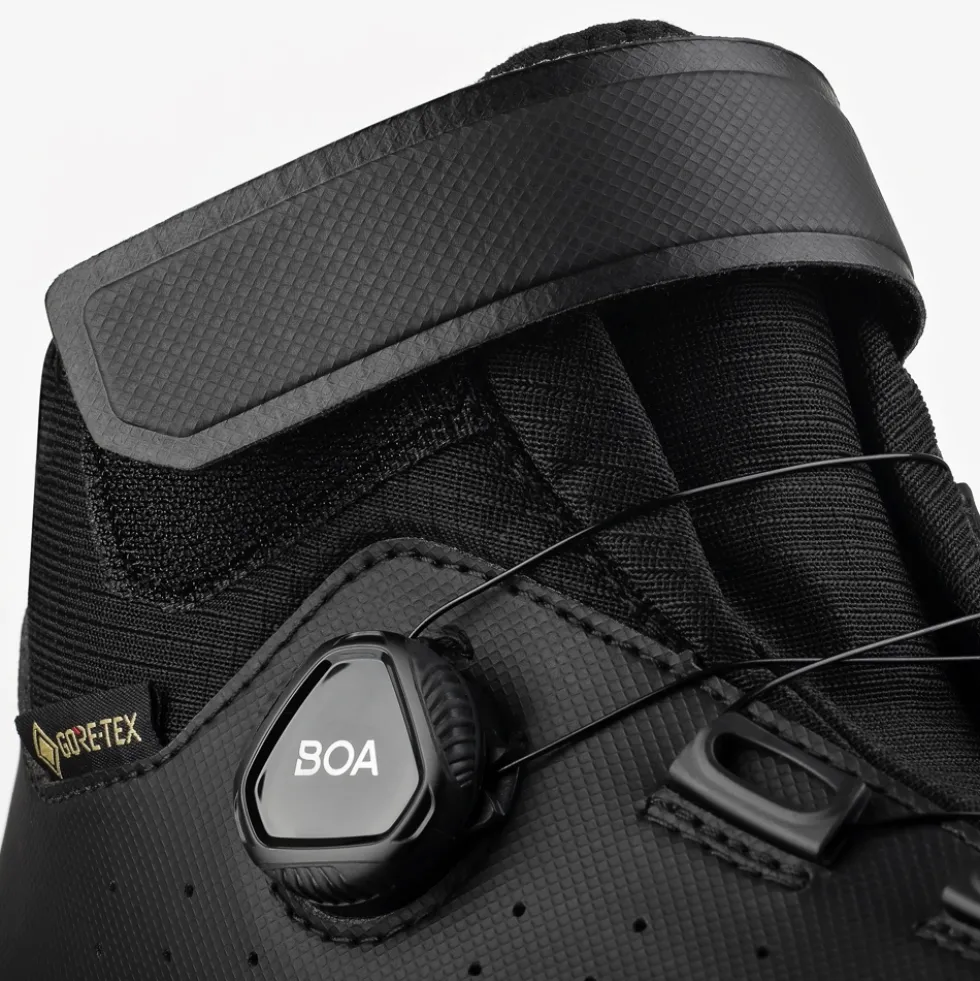 Fizik Tempo Artica GTX Winter Racefietsschoenen Unisex - Zwart / Zwart