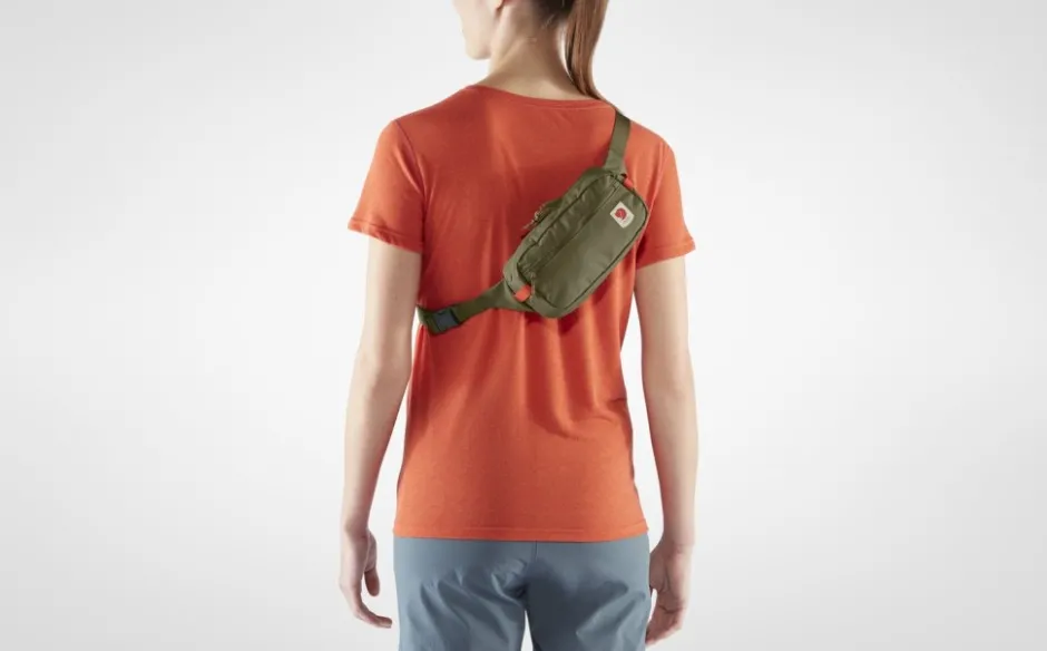 Heuptassen & Drinkgordels < Fjällräven High Coast 1.5L Heuptasje - dawn blue