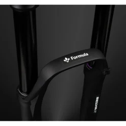 Verende Voorvorken < Formula Selva R Fork - 27.5+ / 29" | 43mm Offset | Tapered - Extended 160-170mm | Tapered | 15x110mm Boost - matte black