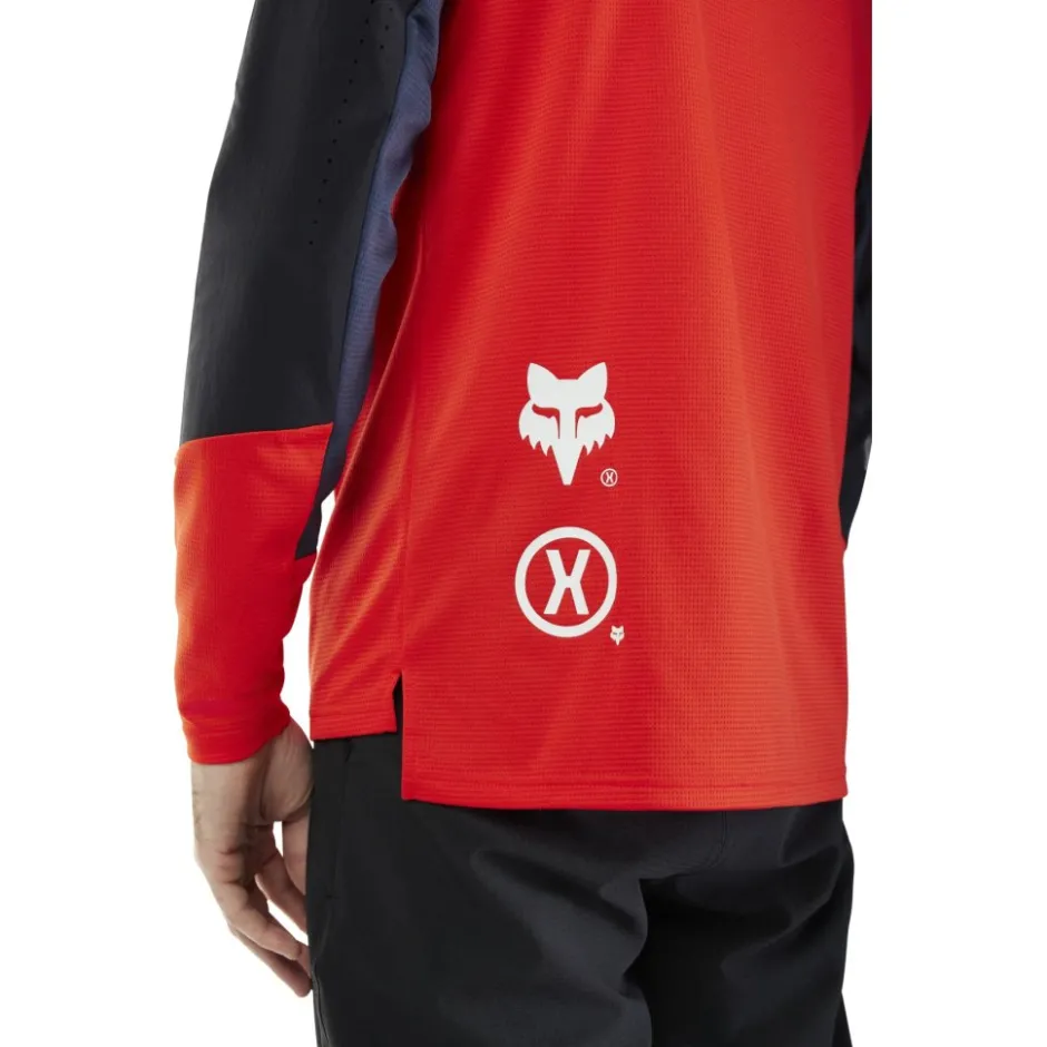 Mtb-Shirts < FOX Racing FOX Defend TB Fietsshirt et lange ouwen Heren - Elevated - light blue
