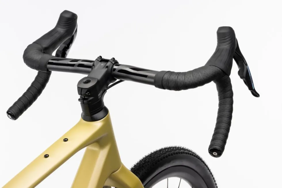 Ghost ASKET CF LTD - Force AXS - Carbon Gravelbike - 2026 - honey gold / berry blush matt