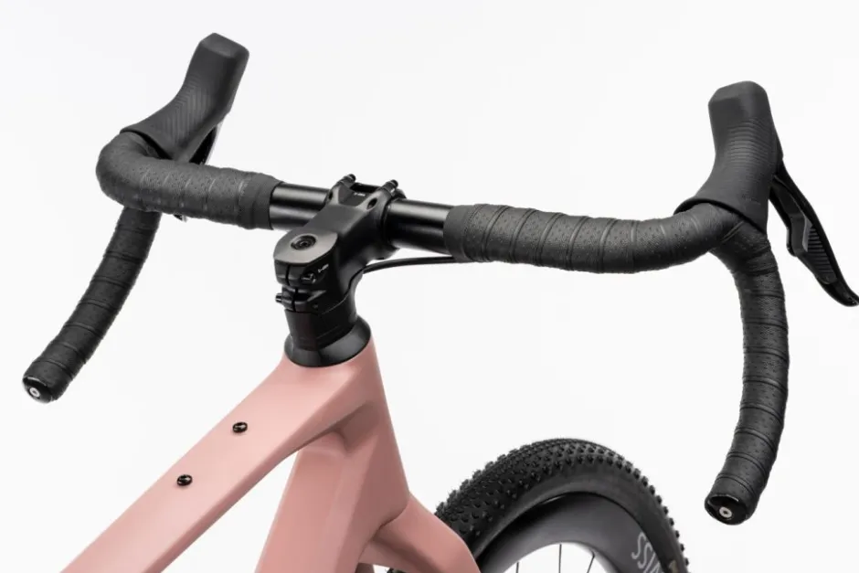 Gravelbikes Bikepacking < Ghost AKET CF X - Force AX - Carbon grave bike - 2026 - rutic terracotta / andy beige - att