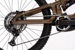 Ghost E-ASX ADVANCED LOW - 27,5" e-mtb met lage instap - 2026 - brown bear / stone glossy