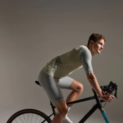 Bib Shorts|Wielrenbroeken < GOREWEAR Ditance 3.0 Fiethort et brete voor heren - back 9900