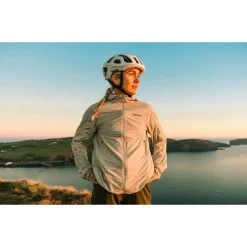 GOREWEAR FERNFLOW Windbreaker met Capuchon Dames - zwart 9900