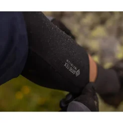 Armwarmers, Beenwarmers & Kniewarmers|Armwarmers, Beenwarmers En Kniewarmers < GOREWEAR Shield Kneestukken - black 9900