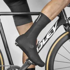 Overschoenen < GripGrab RaceAero TT 2 Tie Tria Racefiets Overschoenen - Zwart