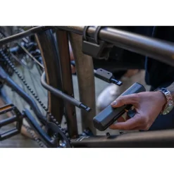Hiplok Urban D Beugelslot met framebevestiging - all black