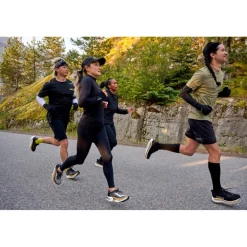 Hardloopschoenen Dames|Schoenen < Hoka Clifton 10 Hardloopschoenen Dames - zwart / wit