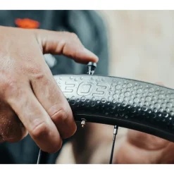 Banden Accessoires En Tubeless|Gereedschap En Onderhoud < Hutchinson Tubeless Ventielen (Set van 2) - 80mm