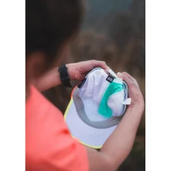 Mutsen < INCYLENCE Hardlooppet V1 - Signature White Mint Inferno