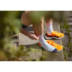 Sokken < INCYLENCE Running Crystals Hardloopsokken - Wit Paars Oranje
