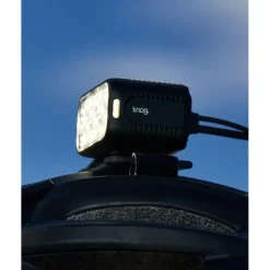 Knog Blinder X Action 2300 Fietslamp Vooraan + Powerbank 10.000mAh + Helmhouder - zwart