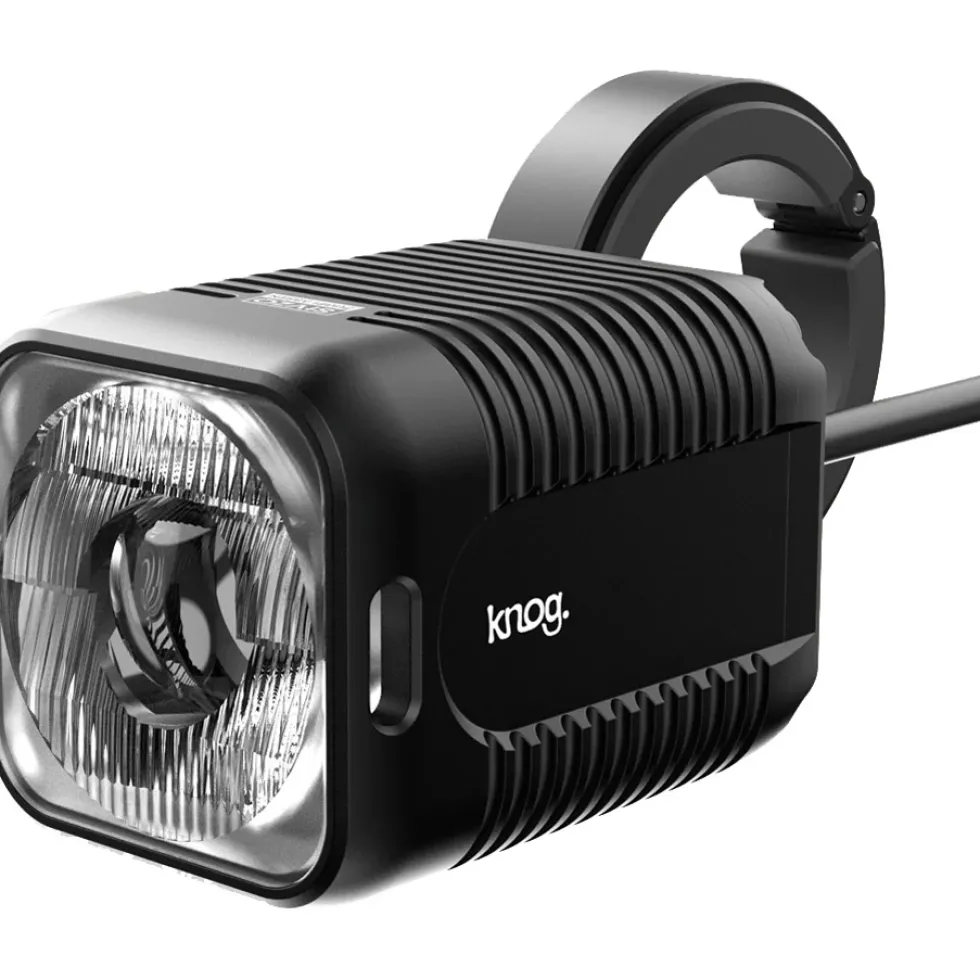 Knog Blinder E Commuter 700 / 120 Lux Fietslamp Vooraan - zwart