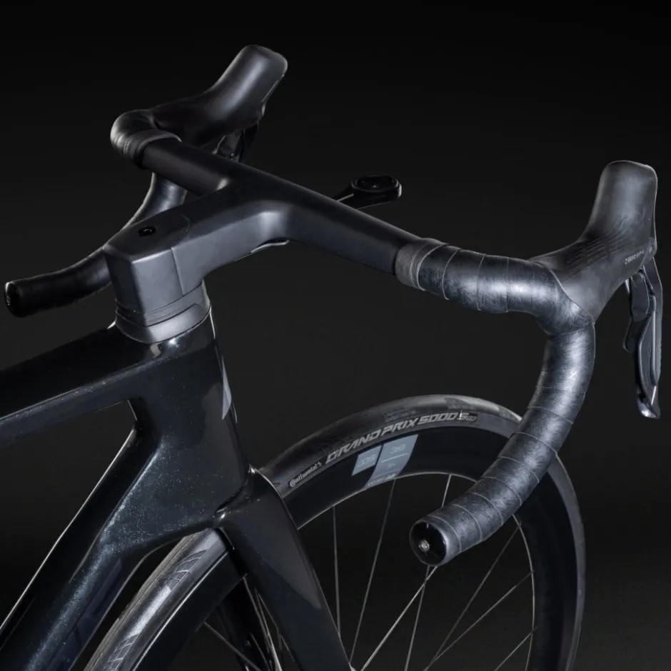 Aero Racefietsen < Lapierre XELIUS DRS 8.0 C2 - Carbon Racefiets - 2025 - zwart