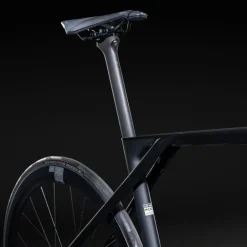 Aero Racefietsen < Lapierre XELIUS DRS 8.0 C2 - Carbon Racefiets - 2025 - zwart
