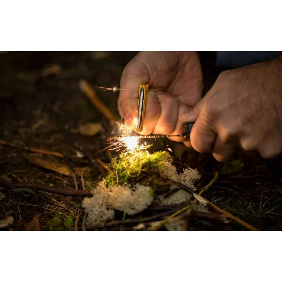 Leatherman Signal Multitool - Guava