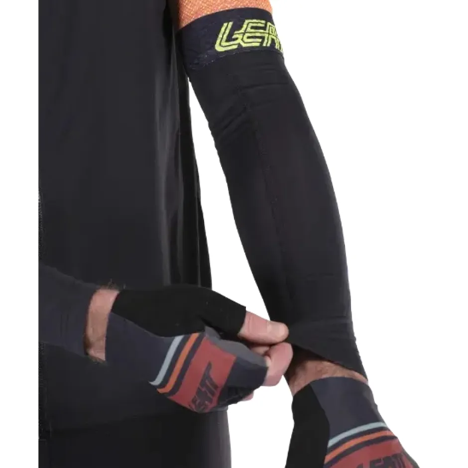 Armwarmers, Beenwarmers & Kniewarmers|Armwarmers, Beenwarmers En Kniewarmers < Leatt Arwarer - zwart