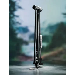 Lezyne Digital Travel Vloerpomp - zwart
