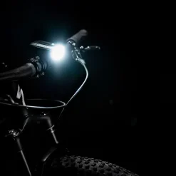 Lezyne Micro Drive Pro 1000+ Fietslamp Vooraan - satin black