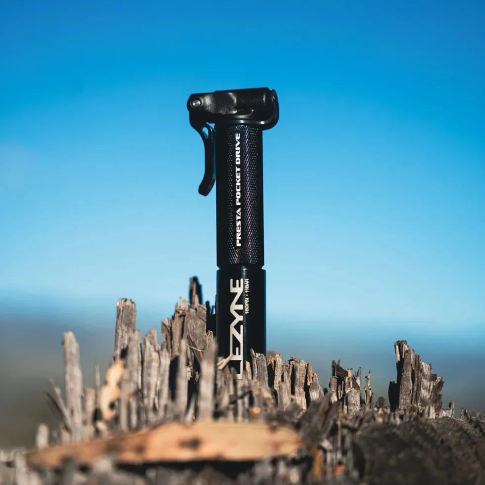 Lezyne Presta Pocket Drive Minipomp - zwart-goud