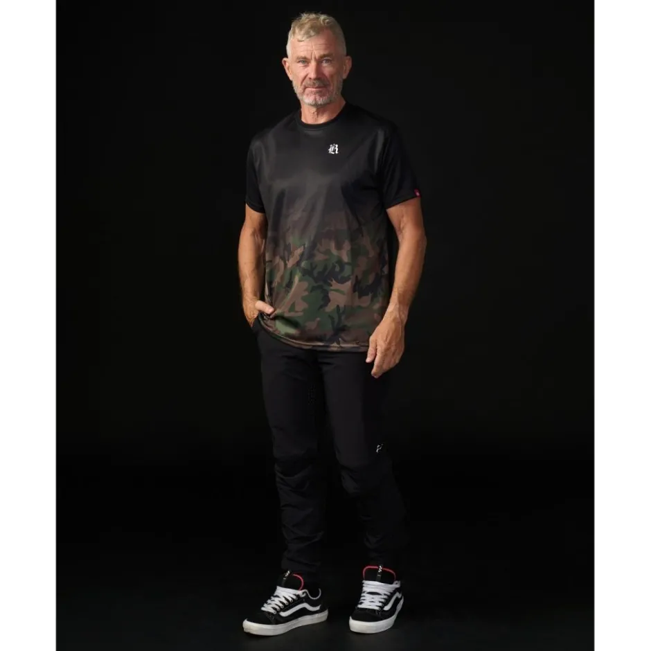Mtb-Shirts < Loose Riders Tech hirt et korte ouwen voor heren - E. Dipped Cao